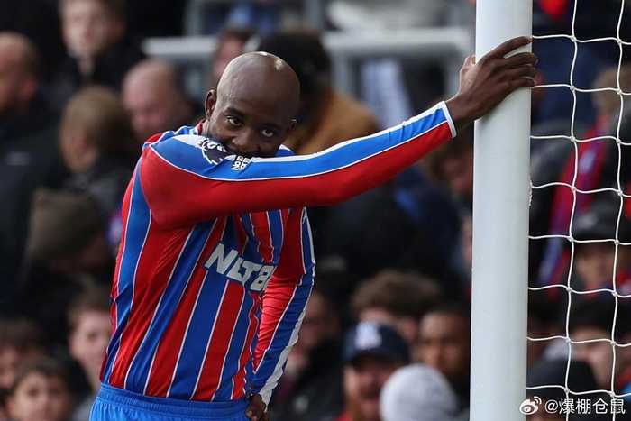 水晶宫前锋马特塔因膝伤无缘米兰转会，或手术保世界杯