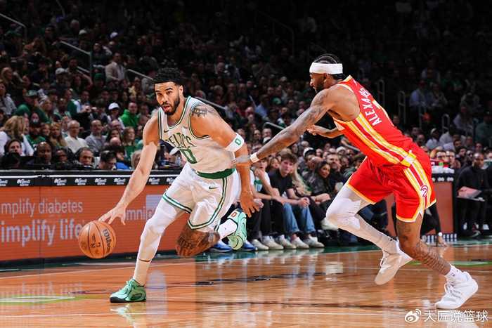 夺冠概率东部第1，残阵擒15战14胜黑马！一人比獭兔26+12+5更该夸